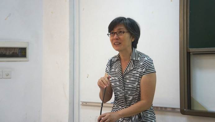 说明: D:\李子丹\新闻和照片\2019\党政\7.8期末总结（陈建平讲座）\6.jpg