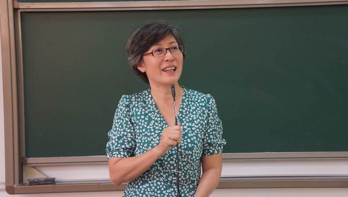 说明: D:\李子丹\新闻和照片\2019\党政\8.24班子会+全院大会\韩锐.jpg