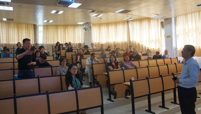 说明: D:\李子丹\新闻和照片\2019\党政\7.8期末总结（陈建平讲座）\4.jpg